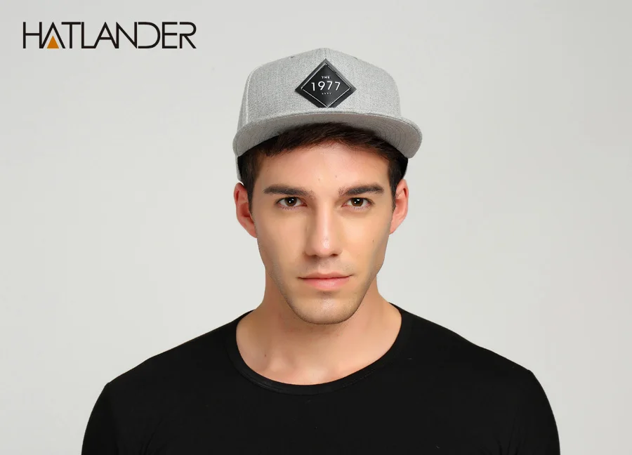 vintage 1977 snapback cap