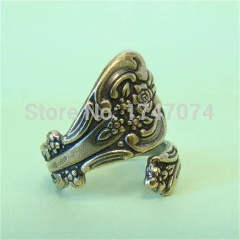 Wholesale Trendy Vintage Free Size Carving Flower Ring Antique Silver/Bronze Beautiful Flower Women Rings Nenya
Wholesale Trendy Vintage Free Size Carving Flower Ring Antique Silver/Bronze Beautiful Flower Women Rings Nenya