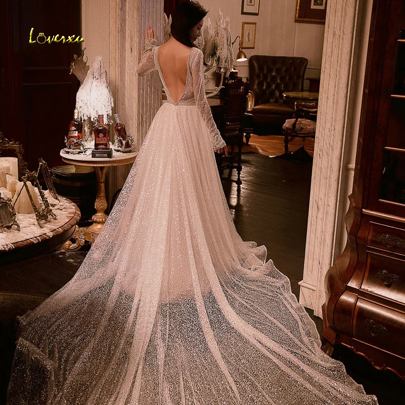 Loverxu Vestido De Noiva Long Sleeve Lace Beach Wedding Dresses 2019 Sexy Backless V Neck Embroidery Beaded Vintage Bridal Gown
Loverxu Vestido De Noiva Long Sleeve Lace Beach Wedding Dresses 2019 Sexy Backless V Neck Embroidery Beaded Vintage Bridal Gown