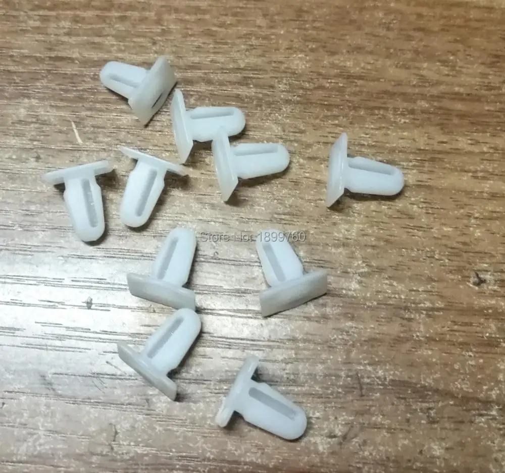 50 Pcs High Quality Door Sill Strip Clips Fastener 51471840960 For BMW E36 E46 E34 E39 E60 
50 Pcs High Quality Door Sill Strip Clips Fastener 51471840960 For BMW E36 E46 E34 E39 E60