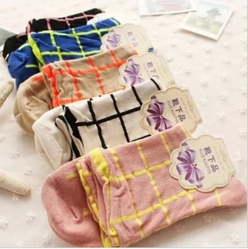 2018 Cotton Women Crew of Plaid Pattern,Korea Cute Casual Brand Socks 
2018 Cotton Women Crew of Plaid Pattern,Korea Cute Casual Brand Socks