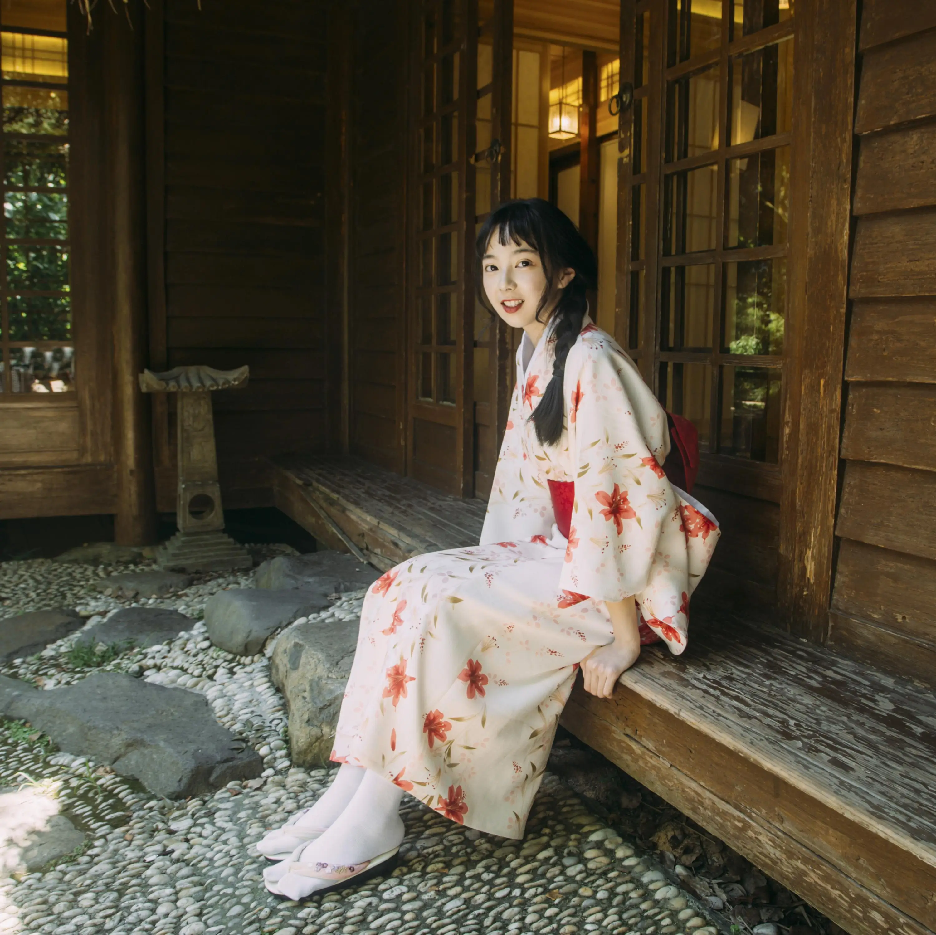 Sweet Print Formal Long Robes Traditional Cospaly V-Neck Yukata Classic Japanese Style Women Kimono Vintage Geisha Show Costumes
Sweet Print Formal Long Robes Traditional Cospaly V-Neck Yukata Classic Japanese Style Women Kimono Vintage Geisha Show Costumes