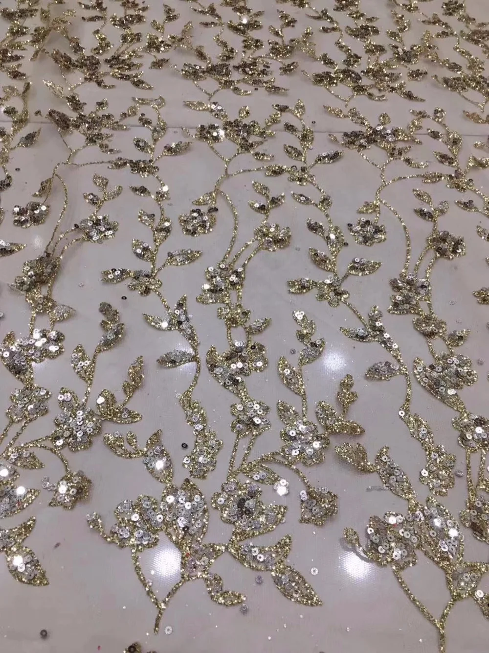 African Lace Fabric 2019 High Quality Lace Bridal Lace Fabric With Glitter Nigerian Tulle Mesh Lace Fabrics Gold SU-J11113
African Lace Fabric 2019 High Quality Lace Bridal Lace Fabric With Glitter Nigerian Tulle Mesh Lace Fabrics Gold SU-J11113