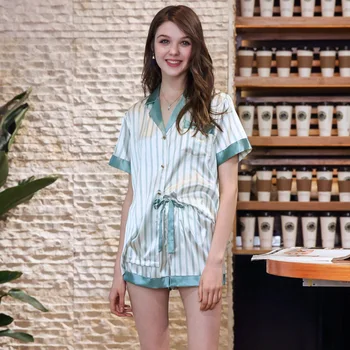 New Turn-down Collar Womens Pajamas Shorts Set Striped Women Lingeries Short Sleeve Sleeping Clothing 2 Piece Set
New Turn-down Collar Womens Pajamas Shorts Set Striped Women Lingeries Short Sleeve Sleeping Clothing 2 Piece Set