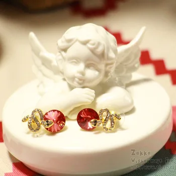 New arrival KEYAMA 1Pcs White angel relief Dressing table ceramic jewelry boxes Cute girl'gifts Bedroom decorative debris boxes
New arrival KEYAMA 1Pcs White angel relief Dressing table ceramic jewelry boxes Cute girl'gifts Bedroom decorative debris boxes