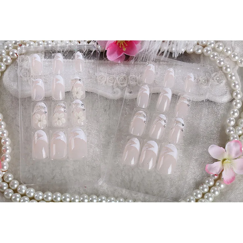 24pcs Bride Fake Nails Nail Art Stickers Medium Length For Women Lady Photography Wedding @ME88
24pcs Bride Fake Nails Nail Art Stickers Medium Length For Women Lady Photography Wedding @ME88