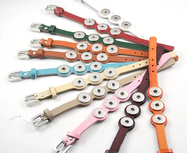 12pcs/lot Mix Colors 2014 New Fashion Bracelet For women men 100% Top Genuine leather DIY Jewelry fit 18mm / 3 snap button
12pcs/lot Mix Colors 2014 New Fashion Bracelet For women men 100% Top Genuine leather DIY Jewelry fit 18mm / 3 snap button
