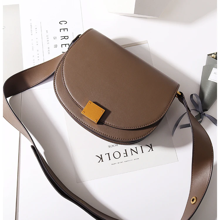 real leather saddle bag Medium size shoulder bags cow leather crossbody bags
real leather saddle bag Medium size shoulder bags cow leather crossbody bags