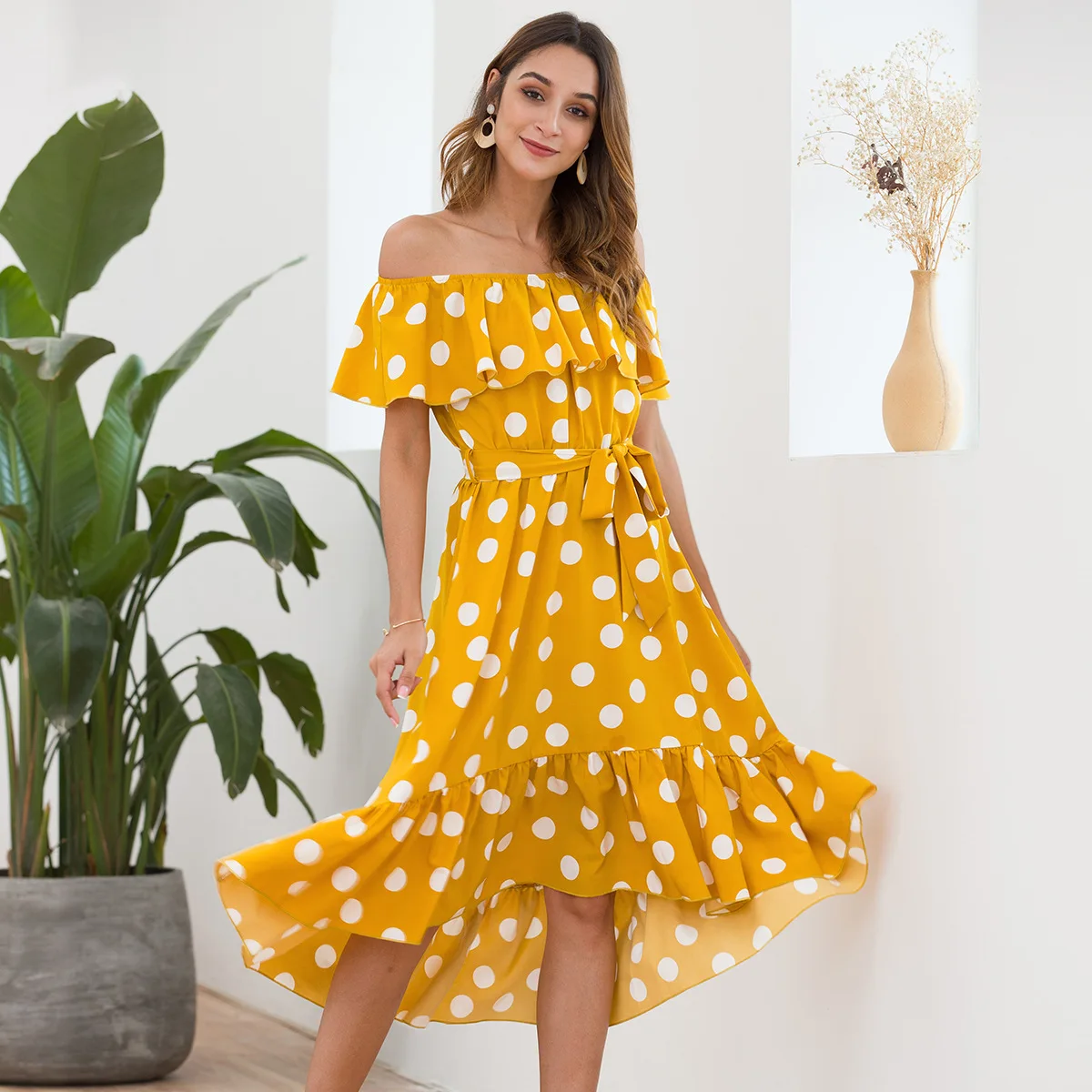 Boho polka dot print ruffles off shoulder yellow maxi dress women slash neck sashes irregular long summer dresses streetwear
Boho polka dot print ruffles off shoulder yellow maxi dress women slash neck sashes irregular long summer dresses streetwear