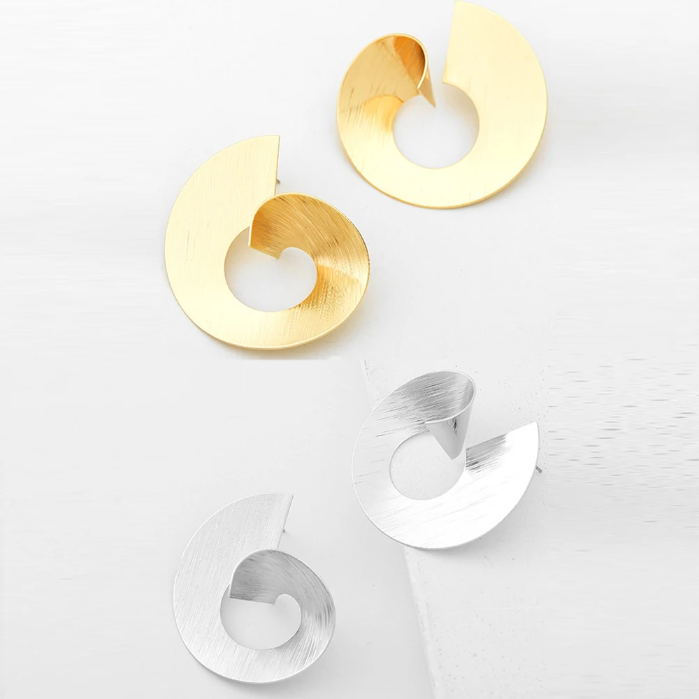 Women Silver Vortex Geometric Gift Gold for Small Stud Shiny Round Jewelry New Punk Earring Color & Metal Fashion Bijoux Earring
Women Silver Vortex Geometric Gift Gold for Small Stud Shiny Round Jewelry New Punk Earring Color & Metal Fashion Bijoux Earring