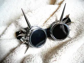 

Retro Welding Cyber Round Goggles Goth Steampunk Style Cosplay Antique Spikes Eyewear Punk Glasses