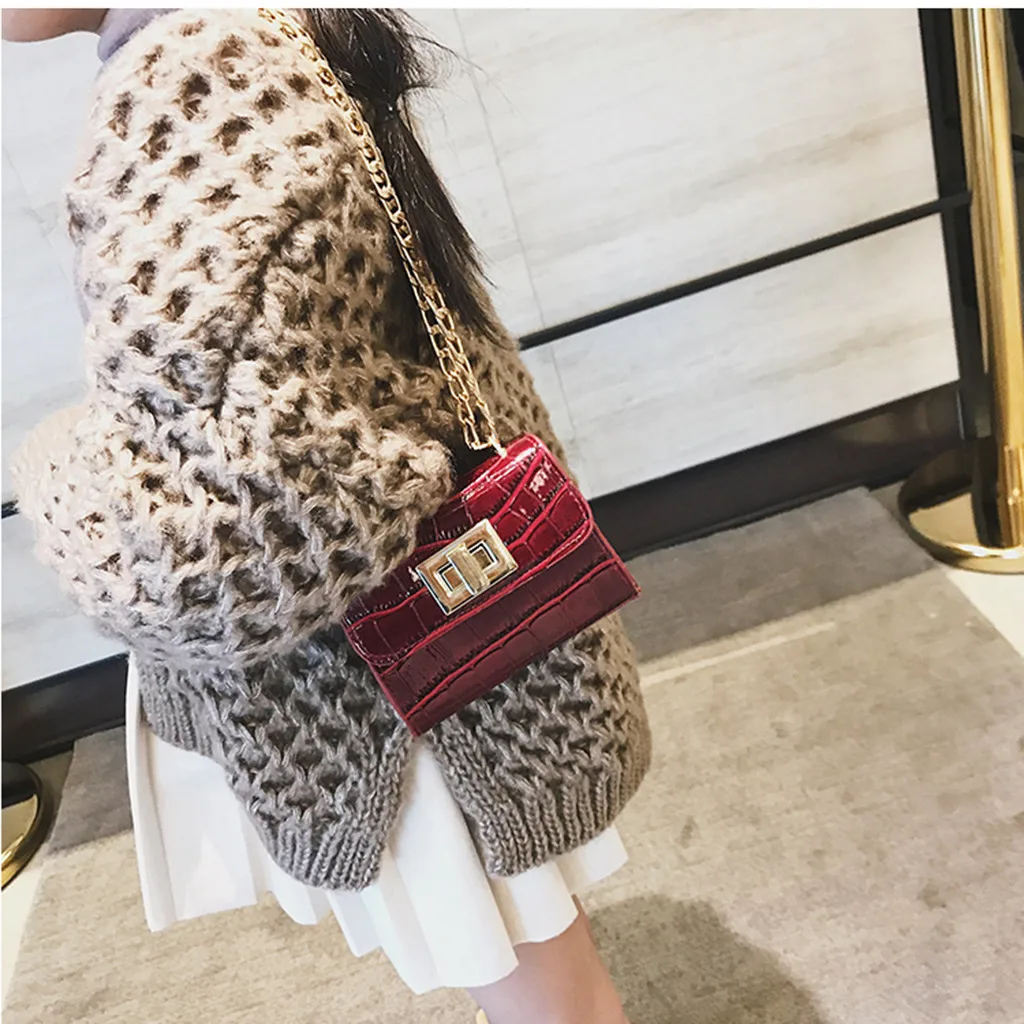 Fashion Women Children Shoulder Bag Chain 2019 summe Diagonal Crossbody Bag Phone Coin Bag small
Fashion Women Children Shoulder Bag Chain 2019 summe Diagonal Crossbody Bag Phone Coin Bag small