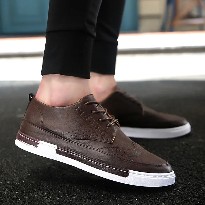2019 Casual Shoes Men Fashion Handmade Vintage Shoes Luxury Brown Brand Male Shoes Genuine Leather Formal Shoes Men S1957
2019 Casual Shoes Men Fashion Handmade Vintage Shoes Luxury Brown Brand Male Shoes Genuine Leather Formal Shoes Men S1957