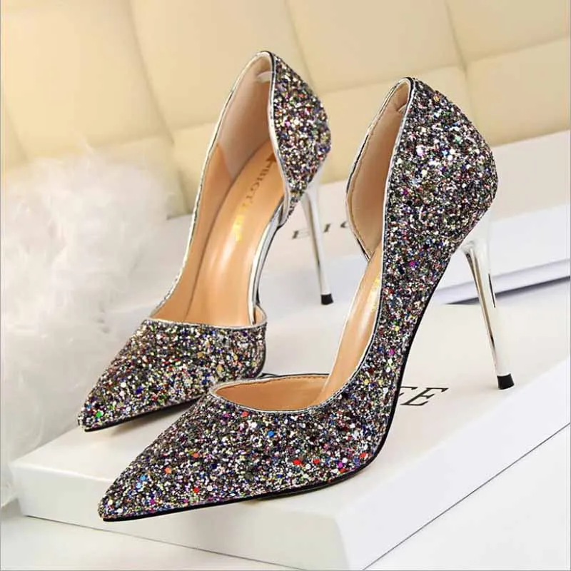 HOT Women Shoes Pointed Toe Pumps Patent Leather Dress High Heels Boat Shoes Wedding Shoes Zapatos Mujer Blue wine red
HOT Women Shoes Pointed Toe Pumps Patent Leather Dress High Heels Boat Shoes Wedding Shoes Zapatos Mujer Blue wine red