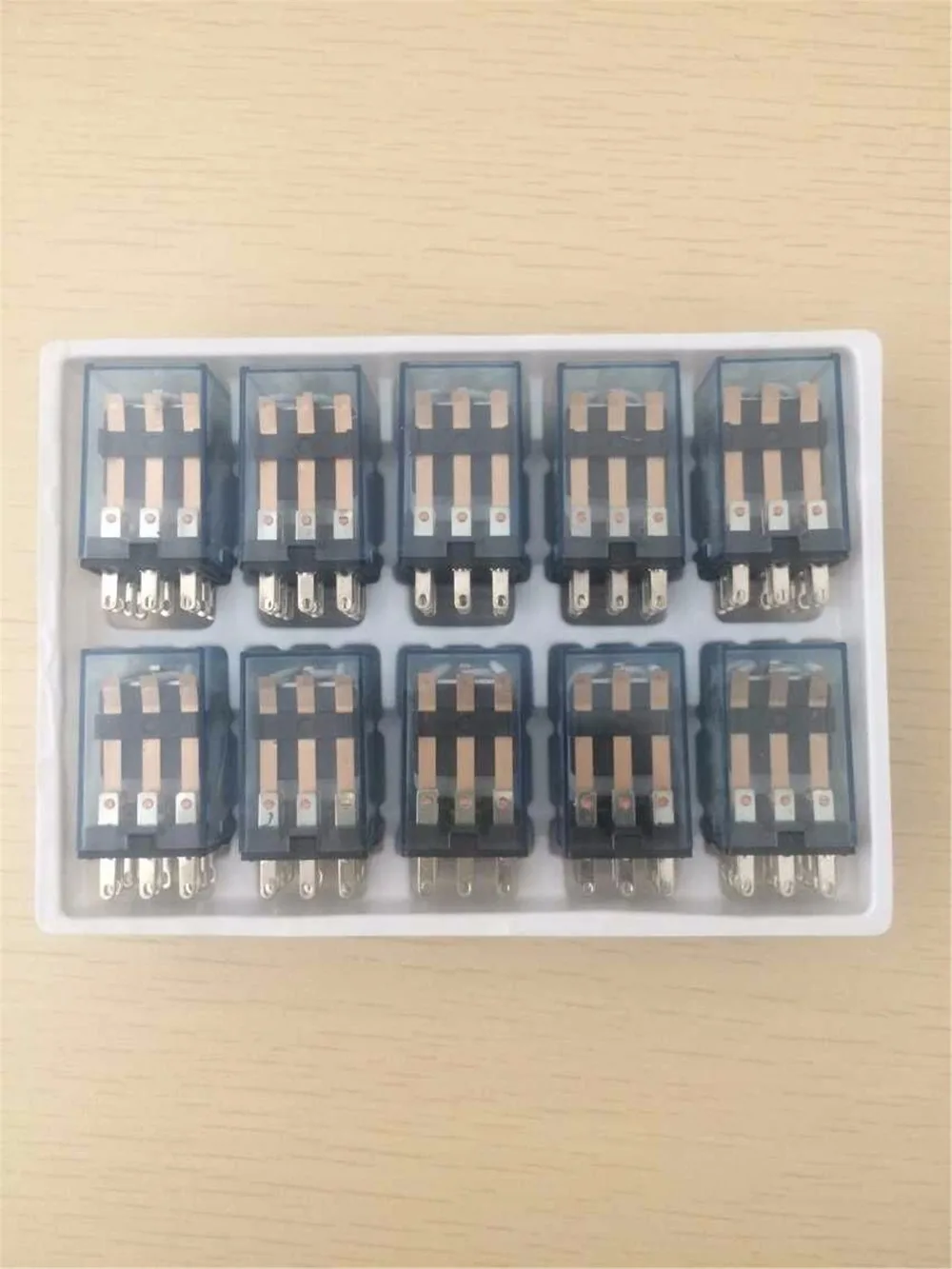 10pcs Mini Relay MY3NJ 11 Pin 5A With LED Intermediate Relay 12VDC 24VDC 110VAC 220VAC
10pcs Mini Relay MY3NJ 11 Pin 5A With LED Intermediate Relay 12VDC 24VDC 110VAC 220VAC