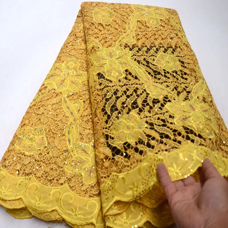 High Quality Gold Nigerian Mesh Lace Fabrics 2019 African French Guipure Lace Fabric With Sequins Embroidered Lace Dress QG636
High Quality Gold Nigerian Mesh Lace Fabrics 2019 African French Guipure Lace Fabric With Sequins Embroidered Lace Dress QG636