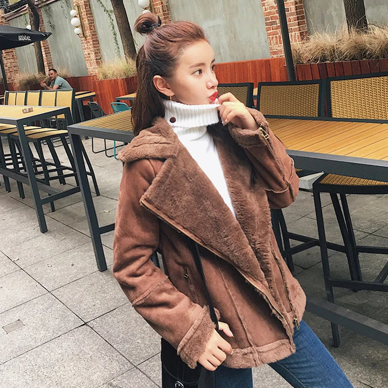 2019 Large size Spring autumn Corduroy Short Jacket Female Leisure loose Long sleeve short jacket Female cc200
2019 Large size Spring autumn Corduroy Short Jacket Female Leisure loose Long sleeve short jacket Female cc200