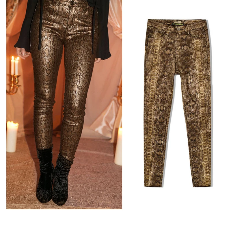 Sexy Curve Fake Pu Coated Jeans Women High Waisted Skinny Leopard Jeans Stretch Push Up Jeans For Women Faux Leather Denim Pants
Sexy Curve Fake Pu Coated Jeans Women High Waisted Skinny Leopard Jeans Stretch Push Up Jeans For Women Faux Leather Denim Pants