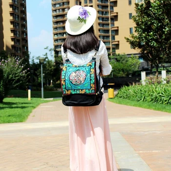Fashion Embroidered wild national wind canvas retro travel Women backpack student bag female bag can Oblique
Fashion Embroidered wild national wind canvas retro travel Women backpack student bag female bag can Oblique