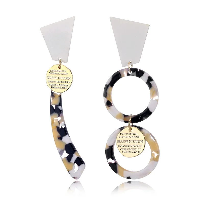 Bohemia Hot Earrings for Women Fashion New Asymmetric Earrings Creative Pop Acrylic Earrings Circle Knife Earring Gift Wholesale
Bohemia Hot Earrings for Women Fashion New Asymmetric Earrings Creative Pop Acrylic Earrings Circle Knife Earring Gift Wholesale