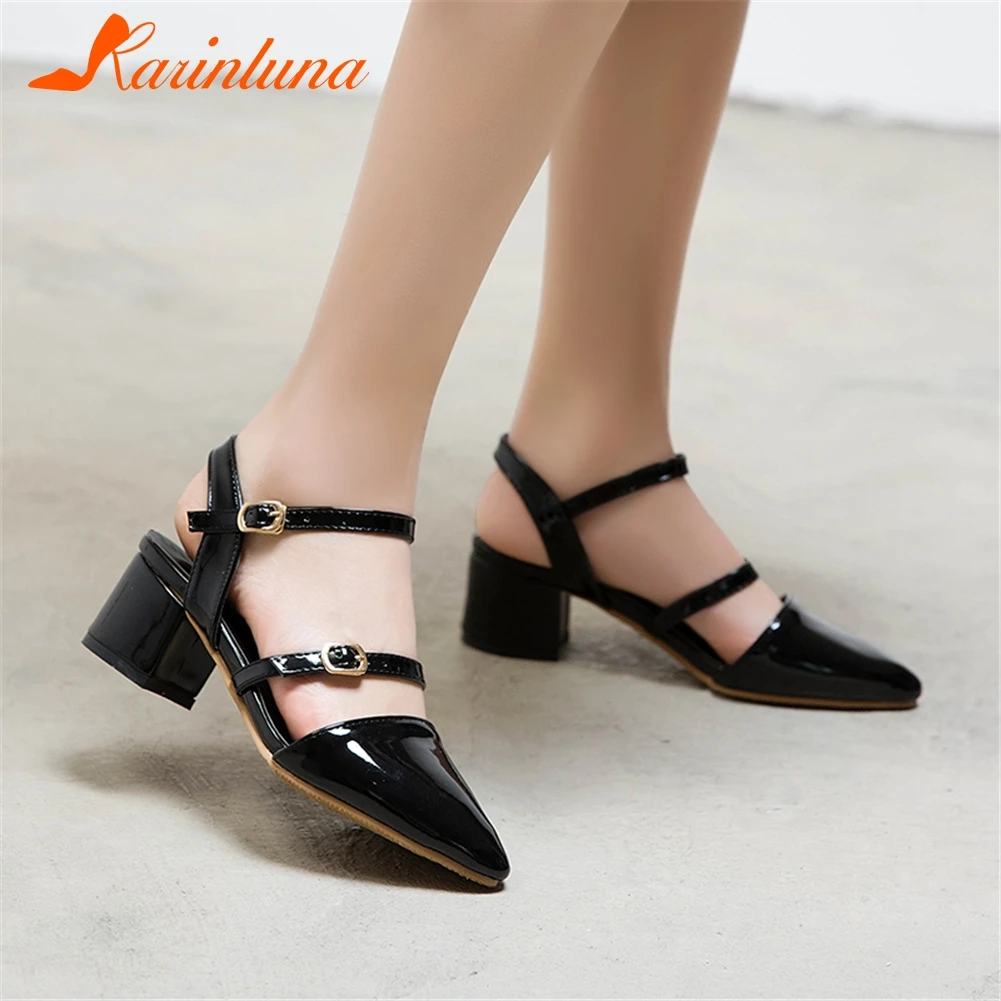 KARINLUNA New Fashion Plus Size 31-47 Chunky Heels Summer Sandals Woman Shoes 2019 Pointed Toe Thick Heels Shoes Woman Pumps
KARINLUNA New Fashion Plus Size 31-47 Chunky Heels Summer Sandals Woman Shoes 2019 Pointed Toe Thick Heels Shoes Woman Pumps