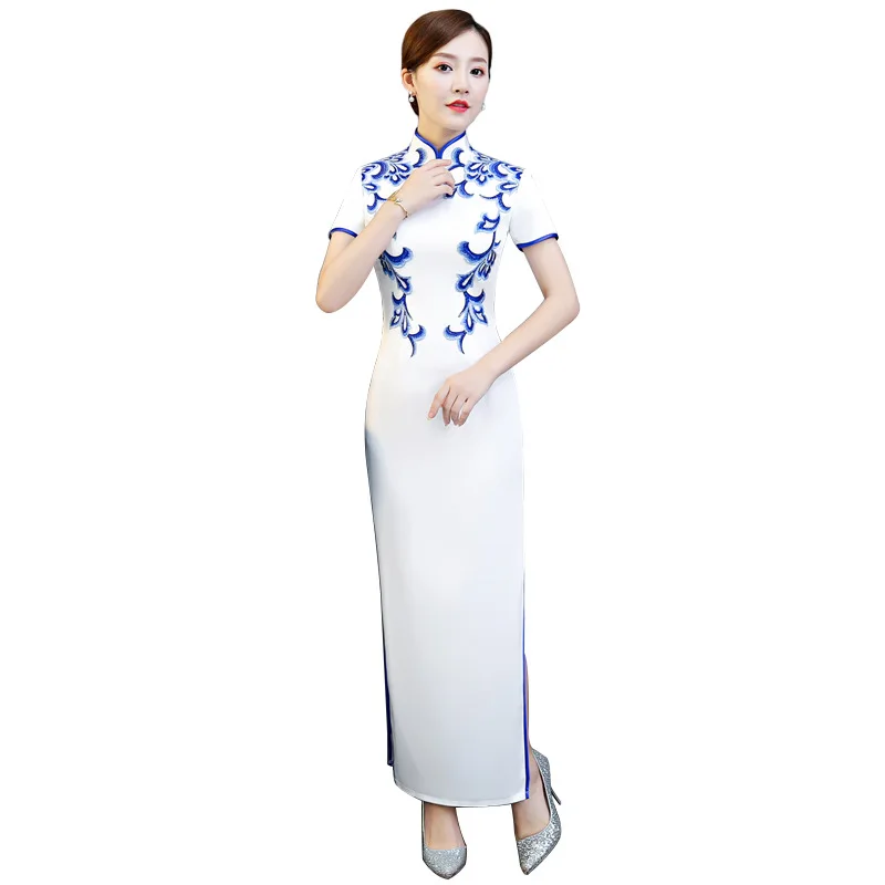 White Plus Size 4XL 5XL Chinese Vintage Printed Lady Qipao Fashion Handmade Button Cheongsam Novelty Chinese Formal Dress
White Plus Size 4XL 5XL Chinese Vintage Printed Lady Qipao Fashion Handmade Button Cheongsam Novelty Chinese Formal Dress