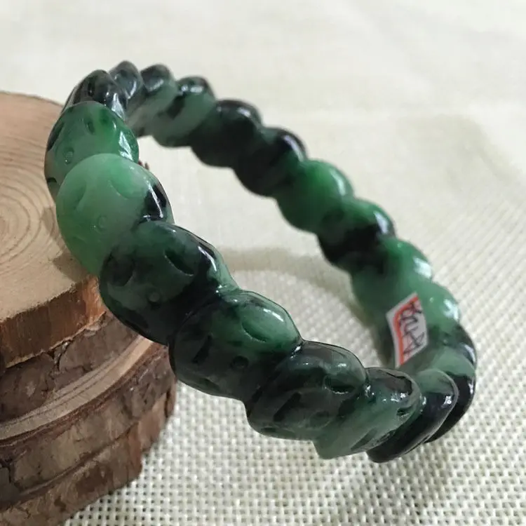 Hot sell ->@@ 59mm Vintage Hand-carved Chinese Coin Green Jadeite Jade Bracelet Bangle 1232 NEW -Top quality free shipping
Hot sell ->@@ 59mm Vintage Hand-carved Chinese Coin Green Jadeite Jade Bracelet Bangle 1232 NEW -Top quality free shipping