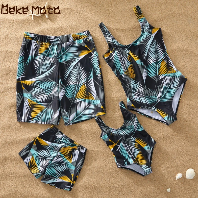 Family Matching Swimsuits Family Look Mother Daughter Father Son Beach Swimming Pants Mom And Daughter Swimwear Bikini Suit Set
Family Matching Swimsuits Family Look Mother Daughter Father Son Beach Swimming Pants Mom And Daughter Swimwear Bikini Suit Set