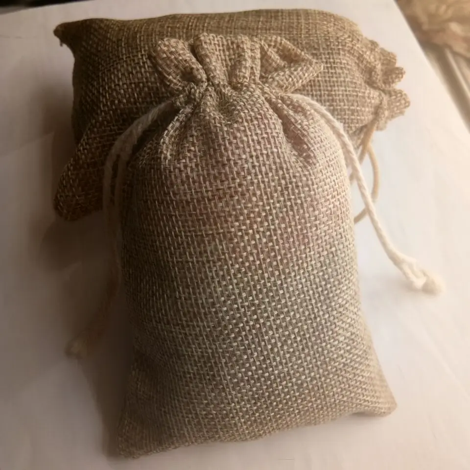 Lowest Price 10-200pcs Vintage Natural Burlap Bags Hessian Jute Jewelry Packaging Bag Christmas Birthday Party Drawstrings Pouch
Lowest Price 10-200pcs Vintage Natural Burlap Bags Hessian Jute Jewelry Packaging Bag Christmas Birthday Party Drawstrings Pouch