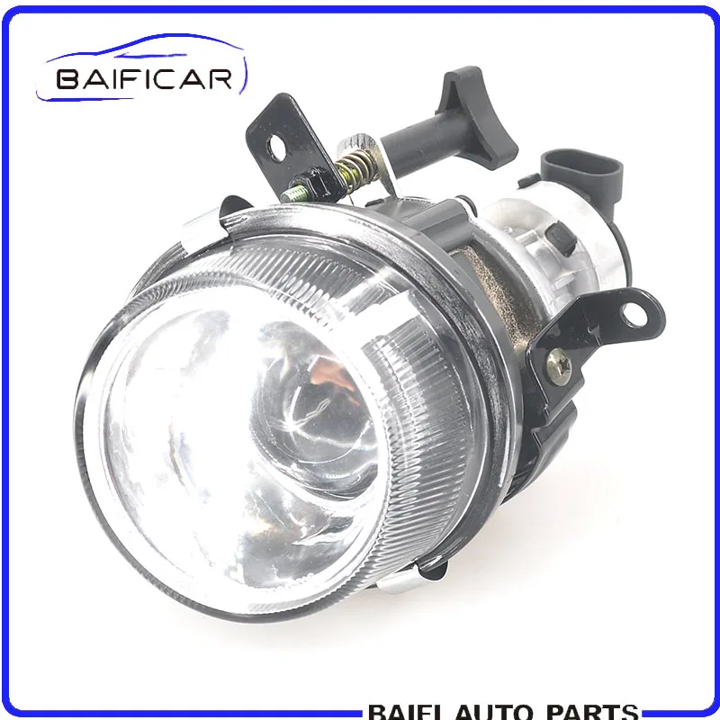 Baificar Brand New High Quality Front Fog Lights Lamp Assembly 922012C000 922022C000 For Hyundai Tuscani Tiburon Coupe
Baificar Brand New High Quality Front Fog Lights Lamp Assembly 922012C000 922022C000 For Hyundai Tuscani Tiburon Coupe