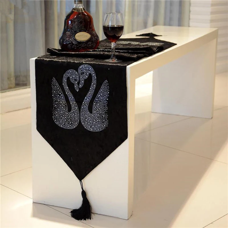 Modern Table Runner Ironing Diamond 2 Layers Runner Table Cloth With Tassels Cutwork Diamond Swan Table Runner For Wedding Decor
Modern Table Runner Ironing Diamond 2 Layers Runner Table Cloth With Tassels Cutwork Diamond Swan Table Runner For Wedding Decor