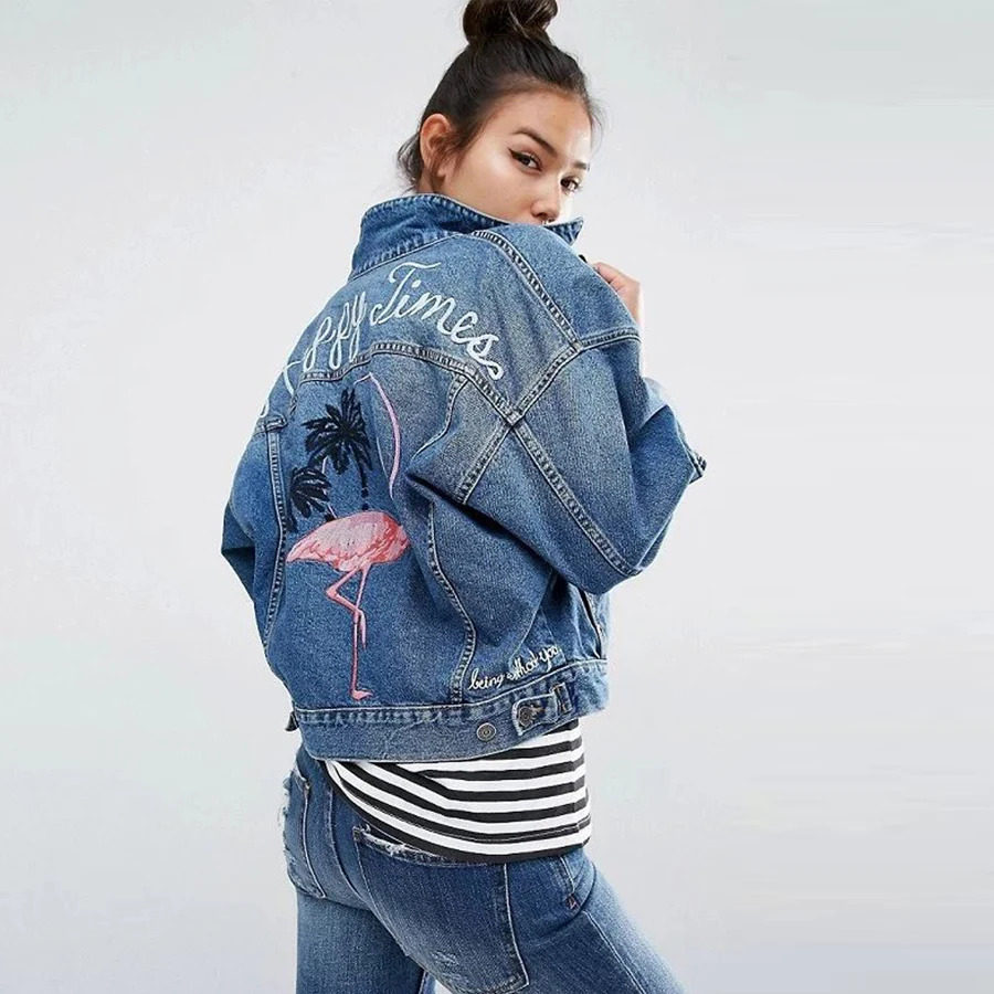 BLUE Cotton Denim jacket 2017 autumn chic Pink Crane Pattern Floral Embroidery loose long sleeve coats Women Coat Outerwear
BLUE Cotton Denim jacket 2017 autumn chic Pink Crane Pattern Floral Embroidery loose long sleeve coats Women Coat Outerwear