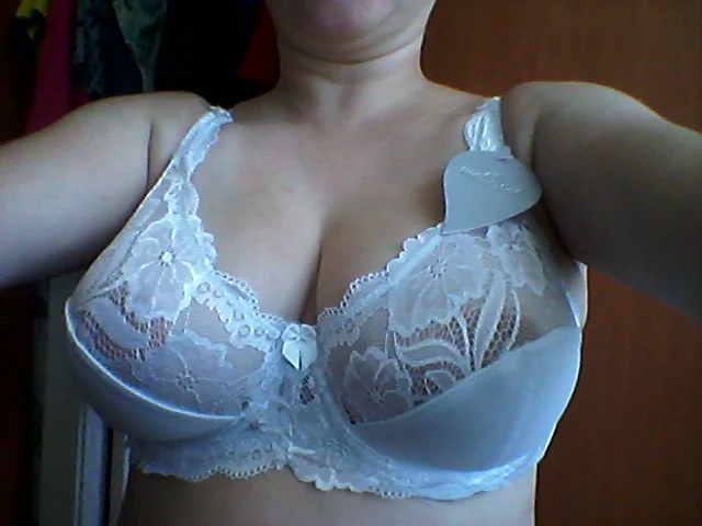 Great women's Underwear Sexy Lace Push up Ladies Bra plus size brassiere Big Size 34-46 C D DD cup White Bras lingerie BH V B21
Great women's Underwear Sexy Lace Push up Ladies Bra plus size brassiere Big Size 34-46 C D DD cup White Bras lingerie BH V B21