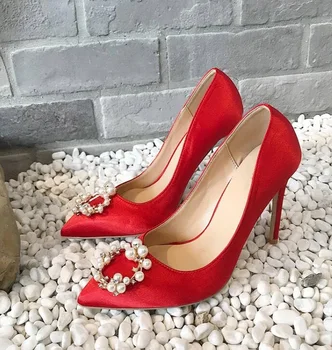 Sexy Red Satin Wdding Shoes Bride Pointed Toe White String Bead High Heels Pumps 12cm Slip-on Pearl Decor Women Pumps
Sexy Red Satin Wdding Shoes Bride Pointed Toe White String Bead High Heels Pumps 12cm Slip-on Pearl Decor Women Pumps