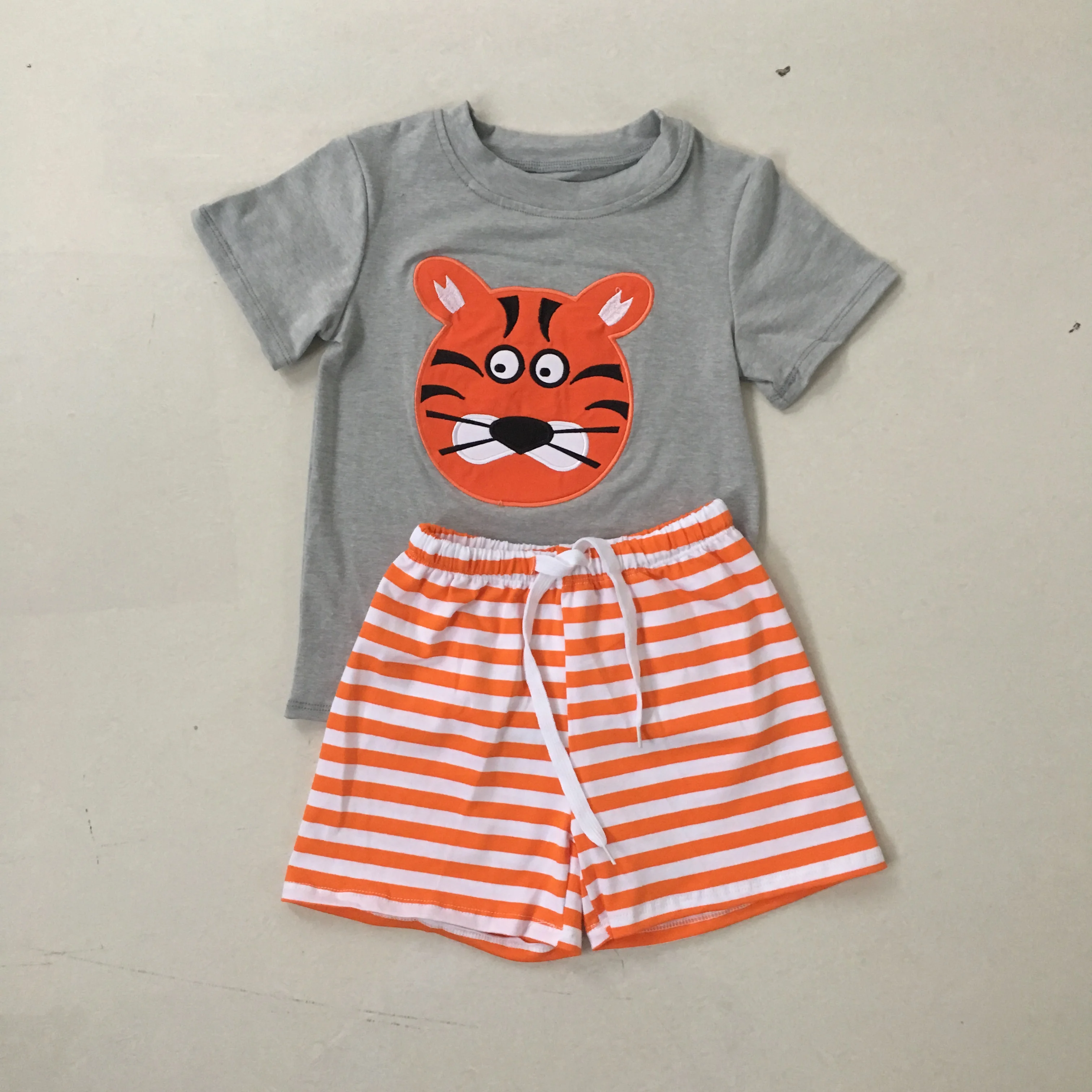 Puresun Football Season Cotton Baby Boys Boutique Clothing Set Fashion Embrodery Tops Striped Shorts Kids Outfits
Puresun Football Season Cotton Baby Boys Boutique Clothing Set Fashion Embrodery Tops Striped Shorts Kids Outfits