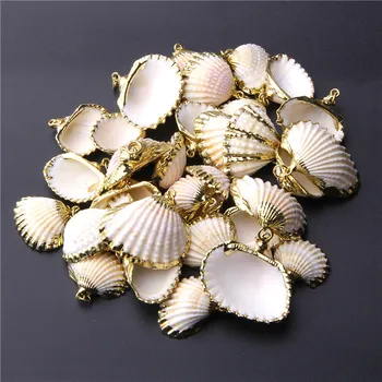 4pcs Gold Plated Natural Seashells For DIY Handmade Pendant Earring Charms Natural Striated Shell Charm Pendant Home Decor
4pcs Gold Plated Natural Seashells For DIY Handmade Pendant Earring Charms Natural Striated Shell Charm Pendant Home Decor