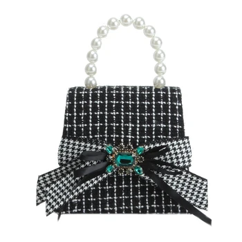 Fashion Pearl Handle Bow Bag Ladies women Handbag Beaded Bag Evening Bags Wool Purse Handmade Evening Bag Luxury
Fashion Pearl Handle Bow Bag Ladies women Handbag Beaded Bag Evening Bags Wool Purse Handmade Evening Bag Luxury