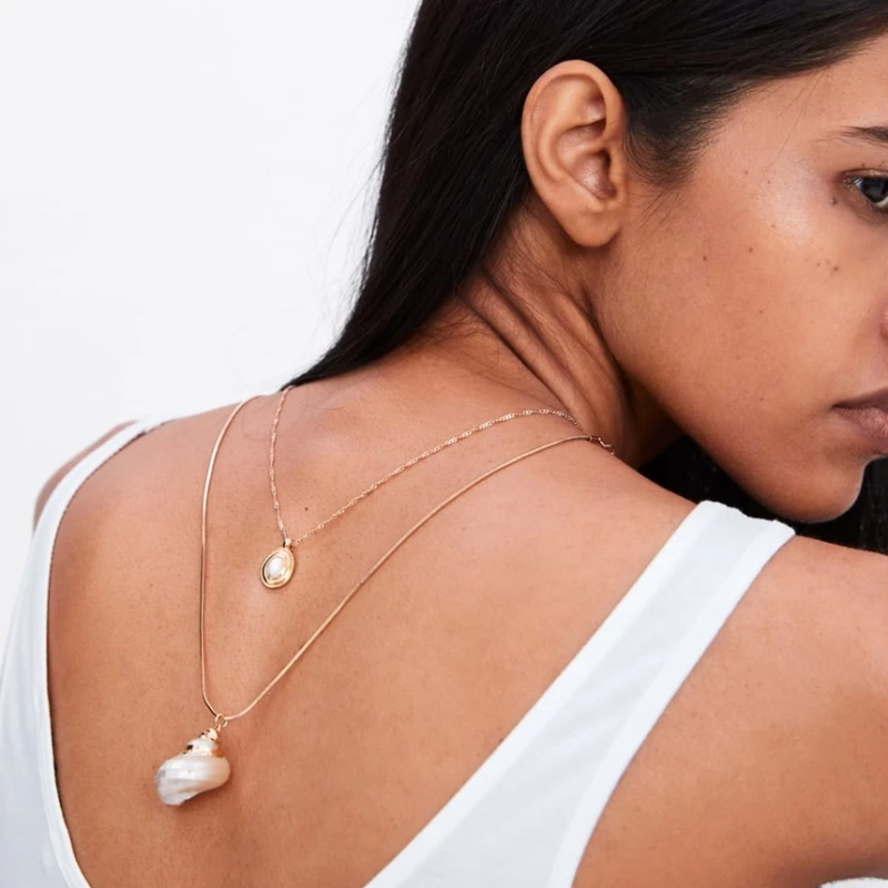 2019 ZA HOT Vintage Pearl Statement Necklace Women Long Metal Chain Pendant Necklace Choker Collar Jewelry Bohemian Accessories
2019 ZA HOT Vintage Pearl Statement Necklace Women Long Metal Chain Pendant Necklace Choker Collar Jewelry Bohemian Accessories