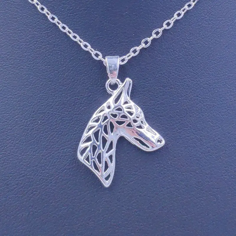 2018 Doberman Necklace Dog Animal Pendant Gold Silver Plated Jewelry For Women Male Female Girls Ladies Kids Boys N023
2018 Doberman Necklace Dog Animal Pendant Gold Silver Plated Jewelry For Women Male Female Girls Ladies Kids Boys N023