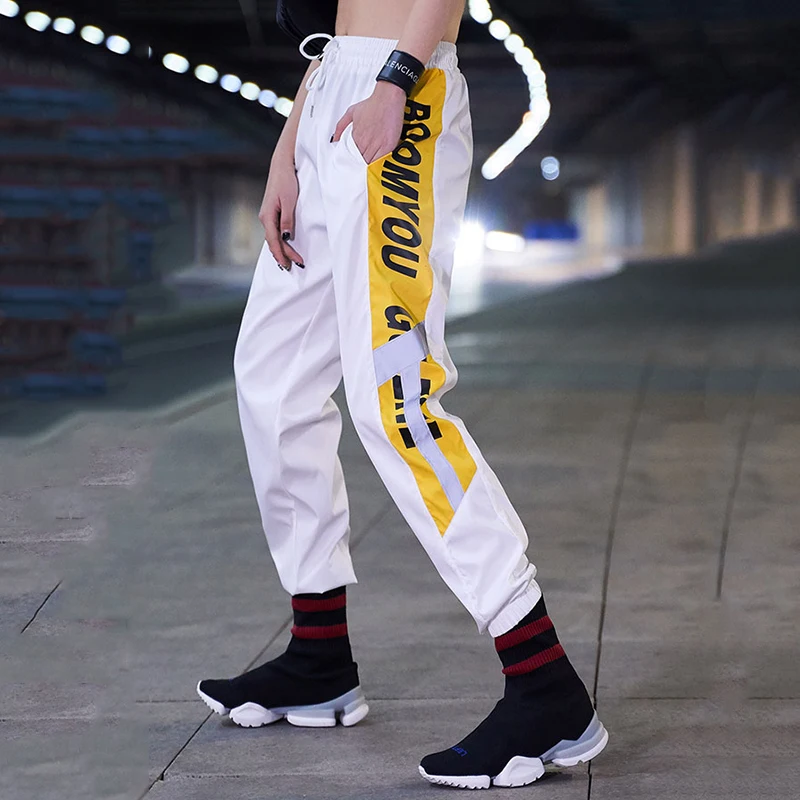 Unisex Hip Hop Pants Women Autumn Harajuku BF Loose Sport Women Pants Streetwear Plus Size 2XL Cargo Pants Women
Unisex Hip Hop Pants Women Autumn Harajuku BF Loose Sport Women Pants Streetwear Plus Size 2XL Cargo Pants Women