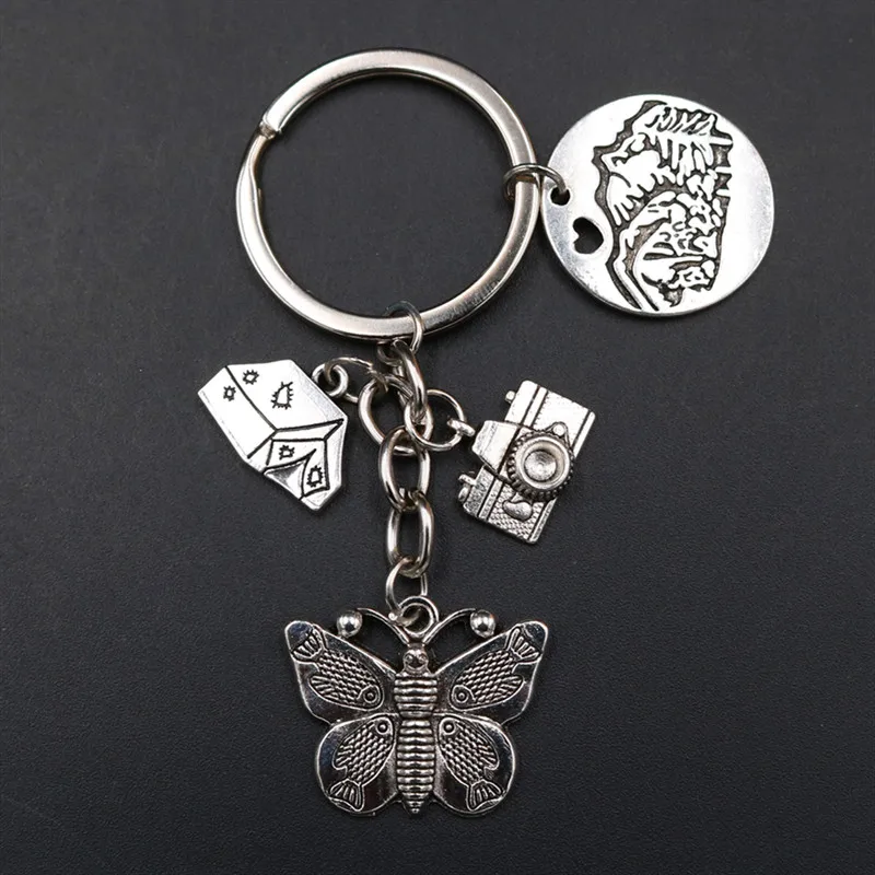 WKOUD 1pc Tent Camping Style Keychain Camera & Butterfly Kite DIY Creative Metal Keychain - Release self A1850
WKOUD 1pc Tent Camping Style Keychain Camera & Butterfly Kite DIY Creative Metal Keychain - Release self A1850