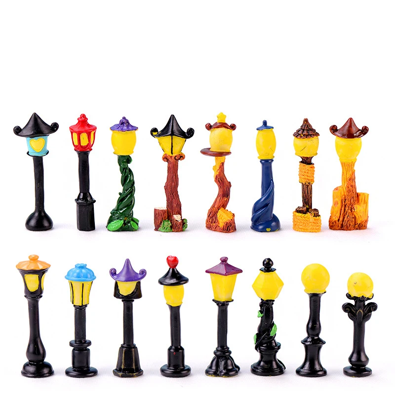 16 Style Mini Couple Street Light Figurines Miniatures Fairy Garden Gnome Moss Gift Resin Crafts Home Decoration
16 Style Mini Couple Street Light Figurines Miniatures Fairy Garden Gnome Moss Gift Resin Crafts Home Decoration