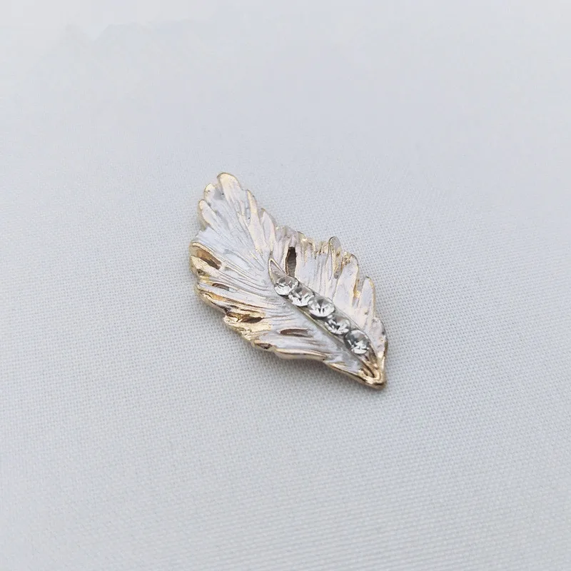 500pcs 14*29mm Fashion Metal Alloy Crystal Rhinestone KC Gold/Silver Color Leaf Connectors Charm For Jewelry Making
500pcs 14*29mm Fashion Metal Alloy Crystal Rhinestone KC Gold/Silver Color Leaf Connectors Charm For Jewelry Making