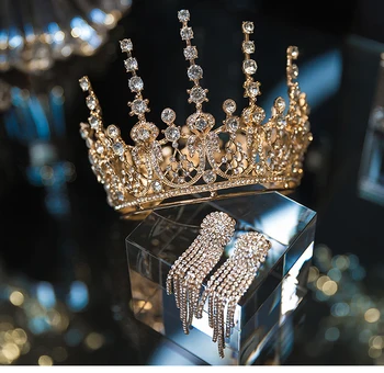 Hot Projetos Europeus Pavao Do Vintage Acessorios de Cristal Da Tiara Do Casamento Coroa de Noiva Tiara de Strass Tiaras Coroas
Hot Projetos Europeus Pavao Do Vintage Acessorios de Cristal Da Tiara Do Casamento Coroa de Noiva Tiara de Strass Tiaras Coroas