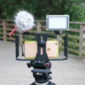 Ulanzi Handheld Video Rig Stabilizer for Live streaming / Vlogger/ Youtube for 96 Led Video Light microphone
Ulanzi Handheld Video Rig Stabilizer for Live streaming / Vlogger/ Youtube for 96 Led Video Light microphone