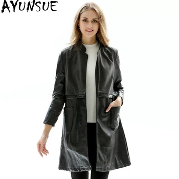 AYUNSUE 2020 New Leather Jacket Women Spring Autumn Faux Leather Coat Woolen Long Jackets Plus Size PU Jacket JR1604 KJ2375
AYUNSUE 2020 New Leather Jacket Women Spring Autumn Faux Leather Coat Woolen Long Jackets Plus Size PU Jacket JR1604 KJ2375