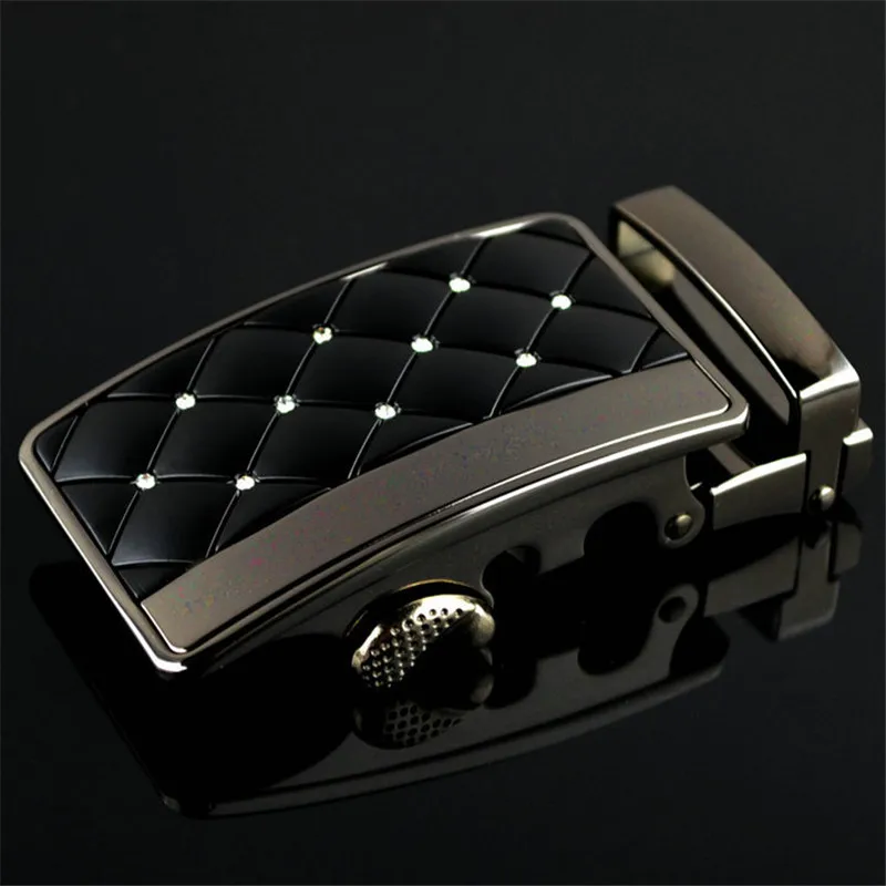 NBZZR 0302 Luxury Business Diamond Exquisite Belt Buckle Men's Leisure Suit Metal Automatic Buckles Gift For 3.5cm Width Belt
NBZZR 0302 Luxury Business Diamond Exquisite Belt Buckle Men's Leisure Suit Metal Automatic Buckles Gift For 3.5cm Width Belt