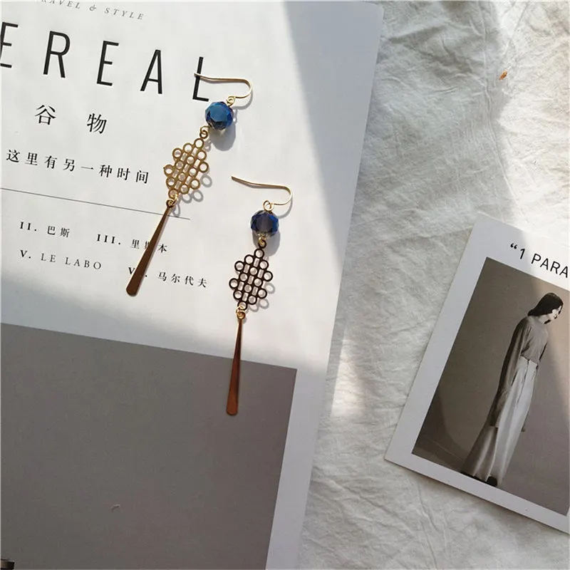 Retro Simple Long Earrings Personality Temperament Vintage Earrings Fashion Jewelry For Women New Handmade Drop Earrings Brincos
Retro Simple Long Earrings Personality Temperament Vintage Earrings Fashion Jewelry For Women New Handmade Drop Earrings Brincos