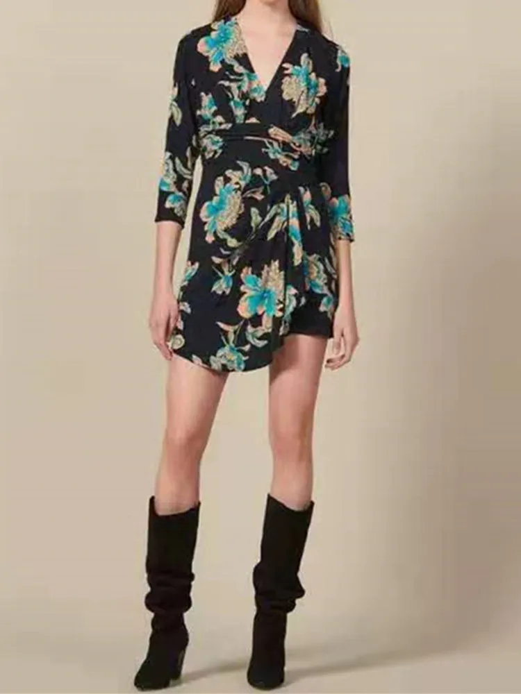 Autumn Winter 2019 new women's Mini Dress V-neck waist short dresses Printted long sleeve casual sexy irregular clothing
Autumn Winter 2019 new women's Mini Dress V-neck waist short dresses Printted long sleeve casual sexy irregular clothing