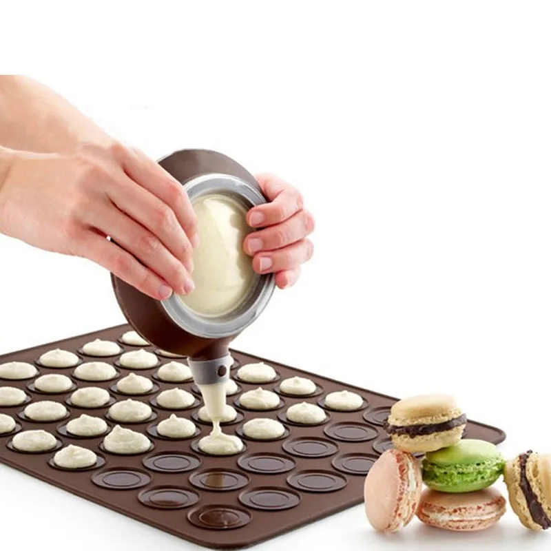 3 Silicone Mini Nozzles Set With Macaron Pot Baking Pen For Cookie Cream Muffin Dessert Cake Decorating Tools Squeezing Nozzels
3 Silicone Mini Nozzles Set With Macaron Pot Baking Pen For Cookie Cream Muffin Dessert Cake Decorating Tools Squeezing Nozzels